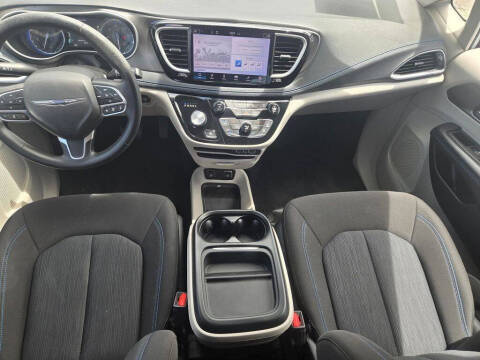 2021 Chrysler Pacifica Touring