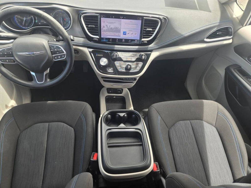 2021 Chrysler Pacifica Touring