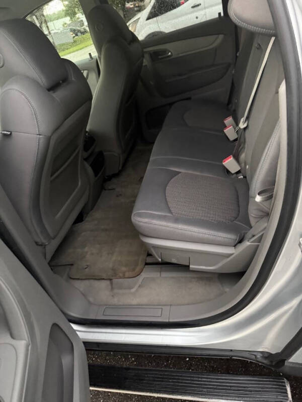 2013 Chevrolet Traverse LS