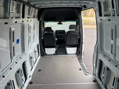 2022 Mercedes-Benz Sprinter 2500