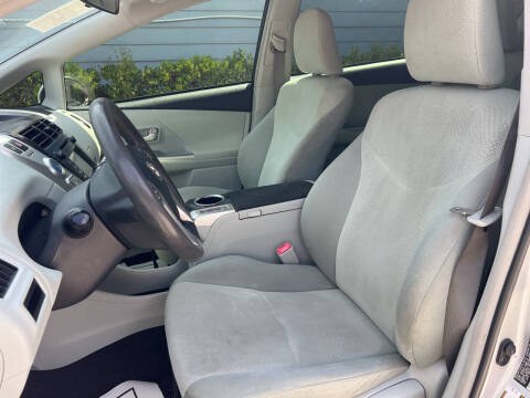 2012 Toyota Prius v Three