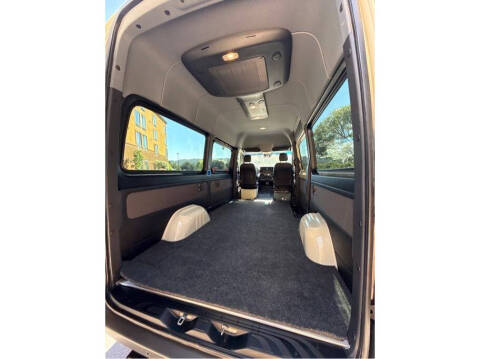 2022 Mercedes-Benz Sprinter 2500