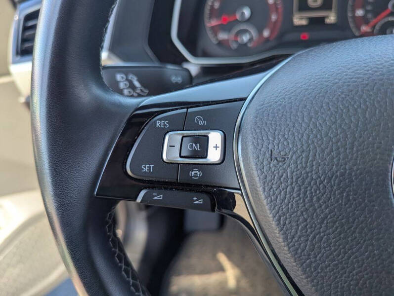 2020 Volkswagen Jetta R-Line