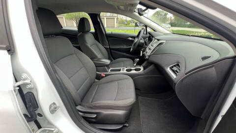 2017 Chevrolet Cruze LS Auto