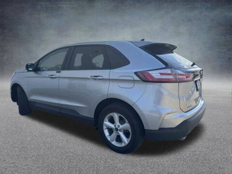 2020 Ford Edge SE