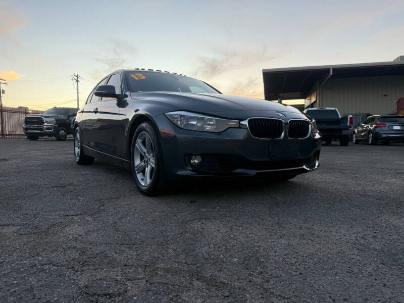 2013 BMW 3 Series 328i photo 42