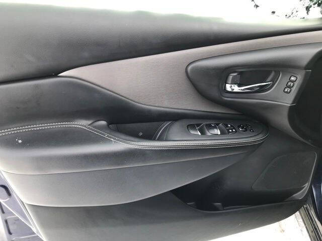 2023 Nissan Murano SL