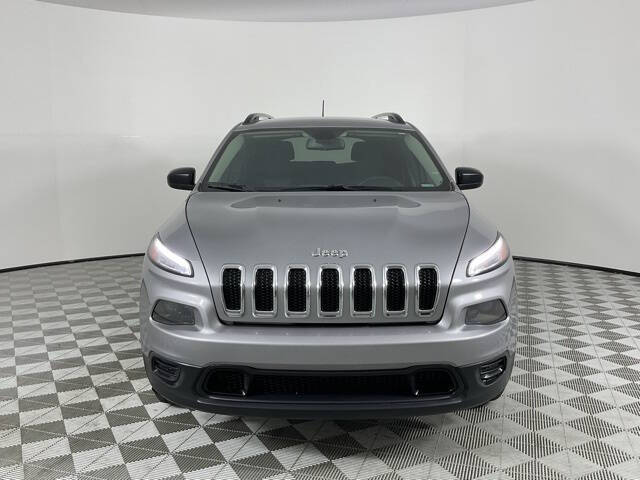 Used 2017 Jeep Cherokee Sport with VIN 1C4PJMAB2HW500818 for sale in Peoria, AZ