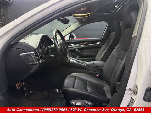 2012 Porsche Panamera