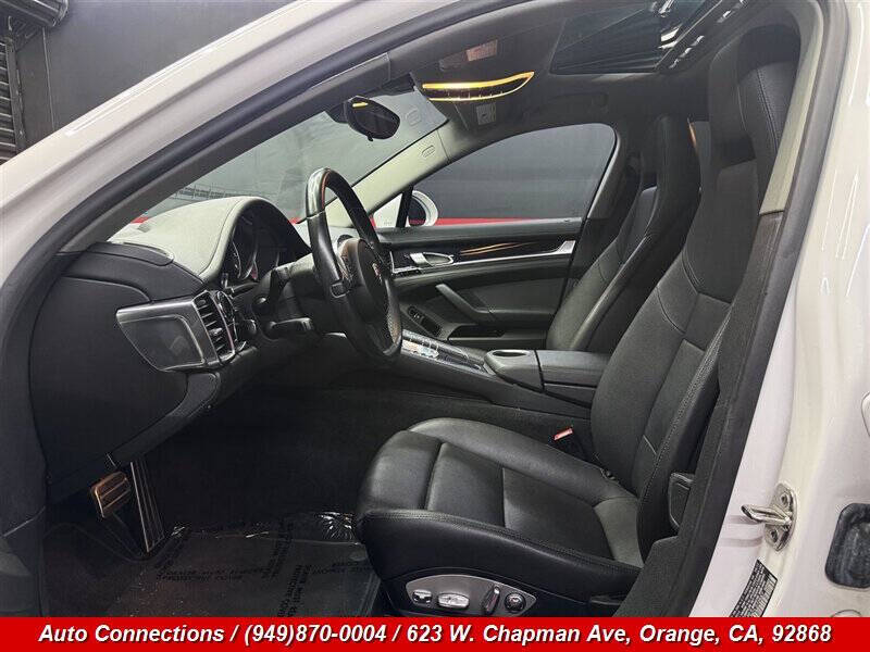 2012 Porsche Panamera
