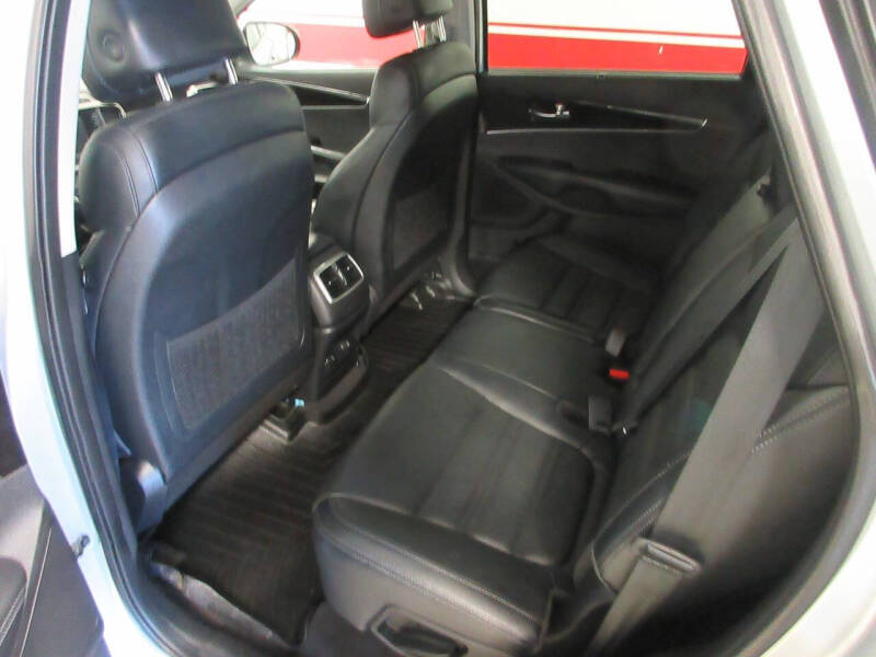 2017 Kia Sorento EX V6