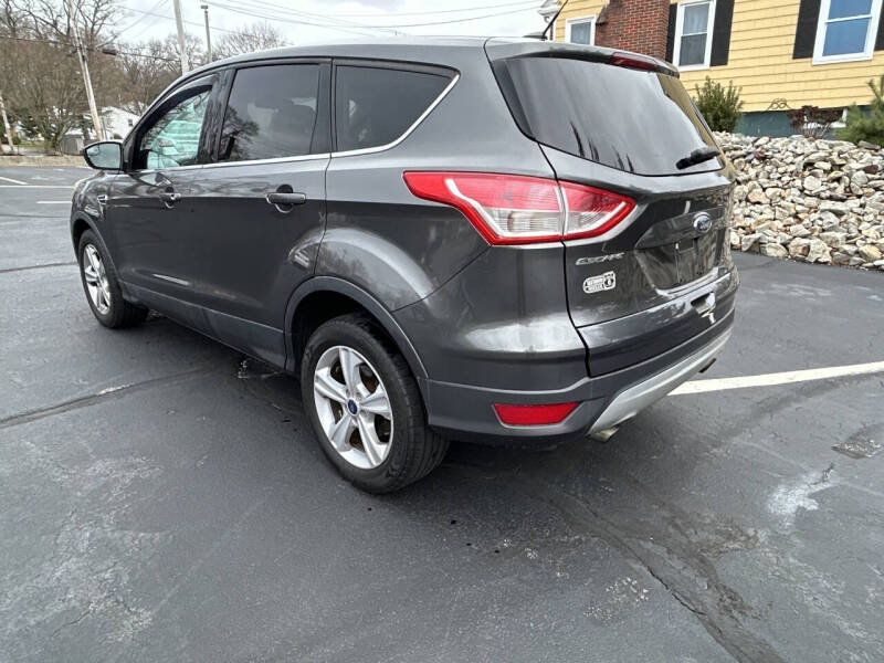 2015 Ford Escape SE