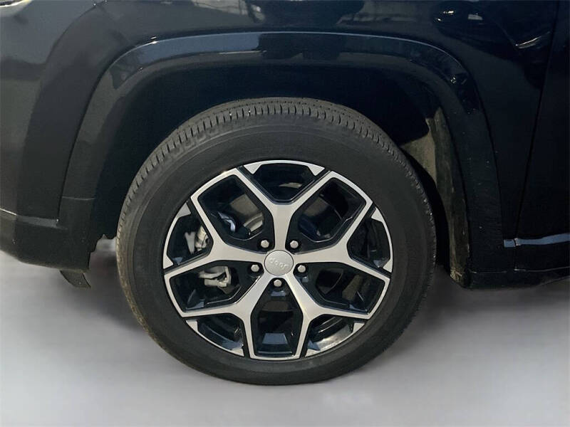 2023 Jeep Compass (Red) Edition