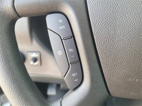 2025 Chevrolet Express 2500