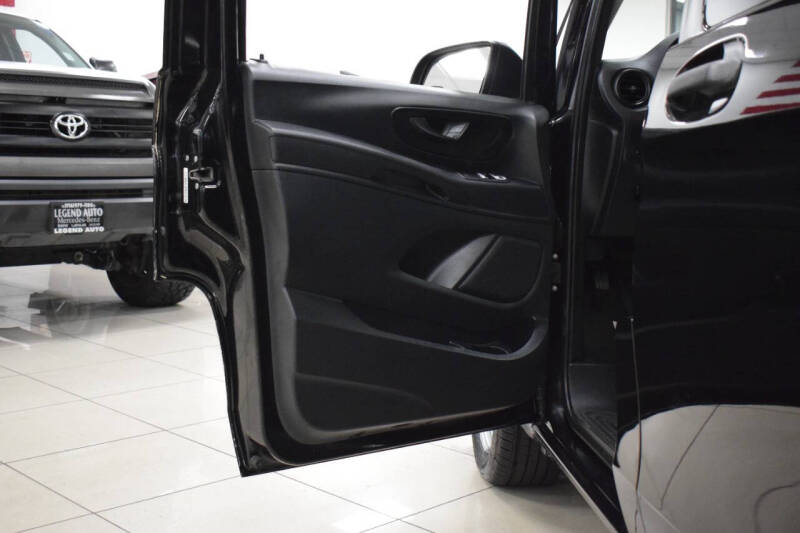 2019 Mercedes-Benz Metris Passenger