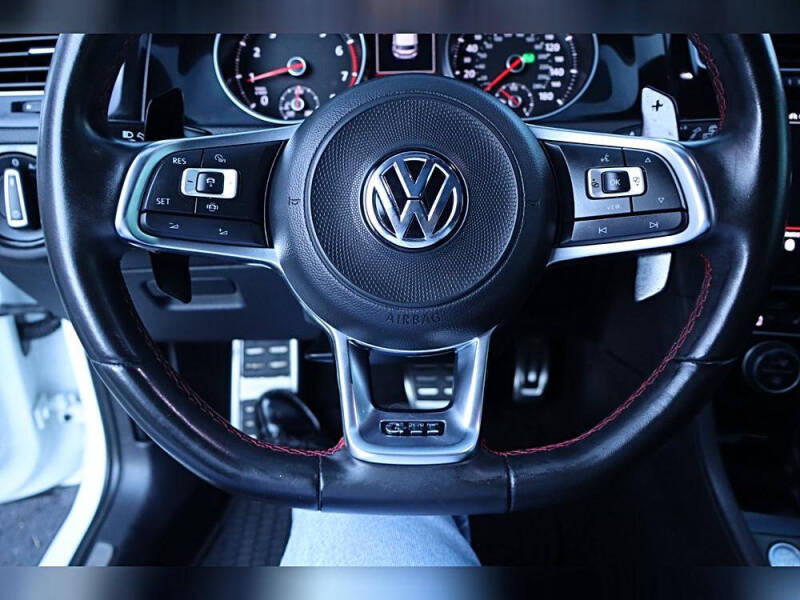 2021 Volkswagen Golf GTI Autobahn