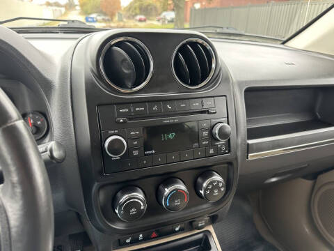 2011 Jeep Compass Sport