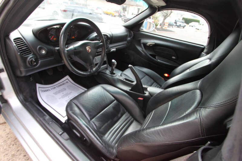 2004 Porsche Boxster Base photo 21