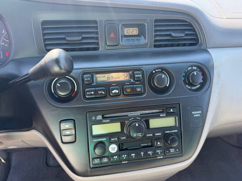 2003 Honda Odyssey EX-L w/DVD