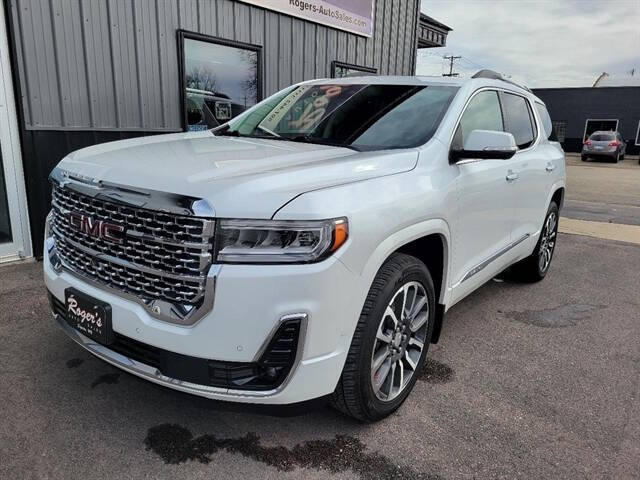2020 GMC Acadia Denali