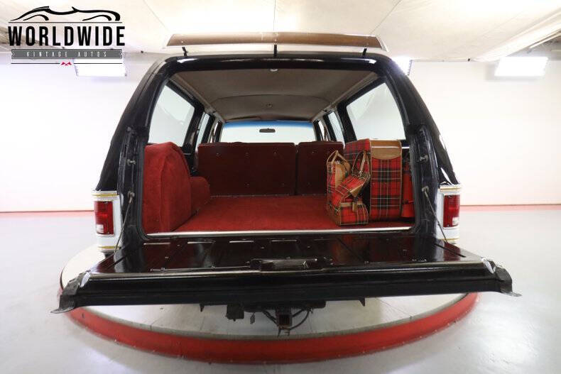 1977 Chevrolet Suburban