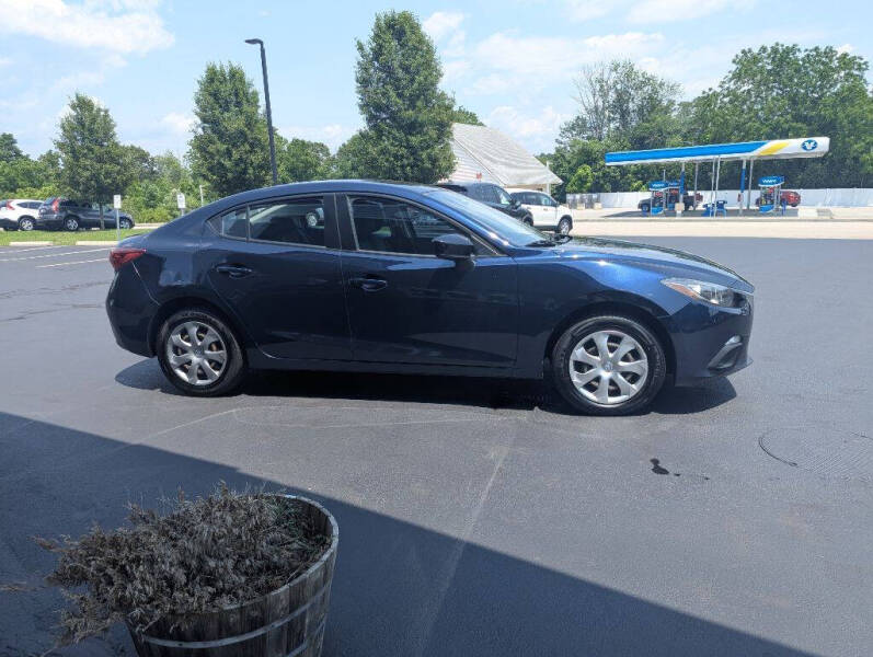 2015 Mazda MAZDA3 i SV