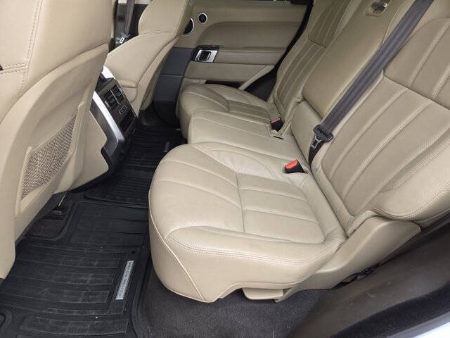 2017 Land Rover Range Rover Sport SE