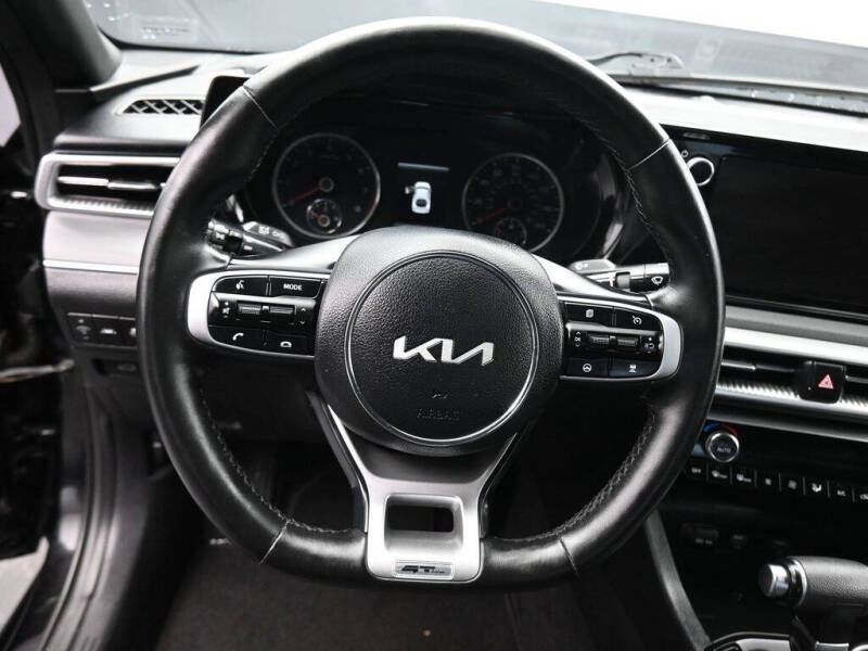2023 Kia K5