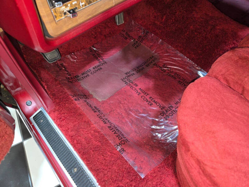 1976 Lincoln Mark IV