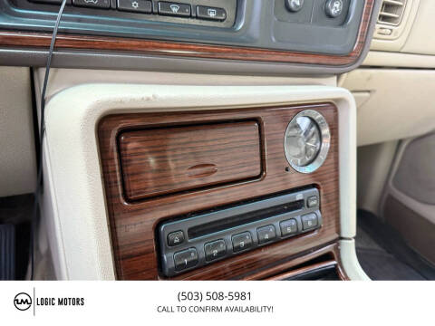 2003 Cadillac Escalade