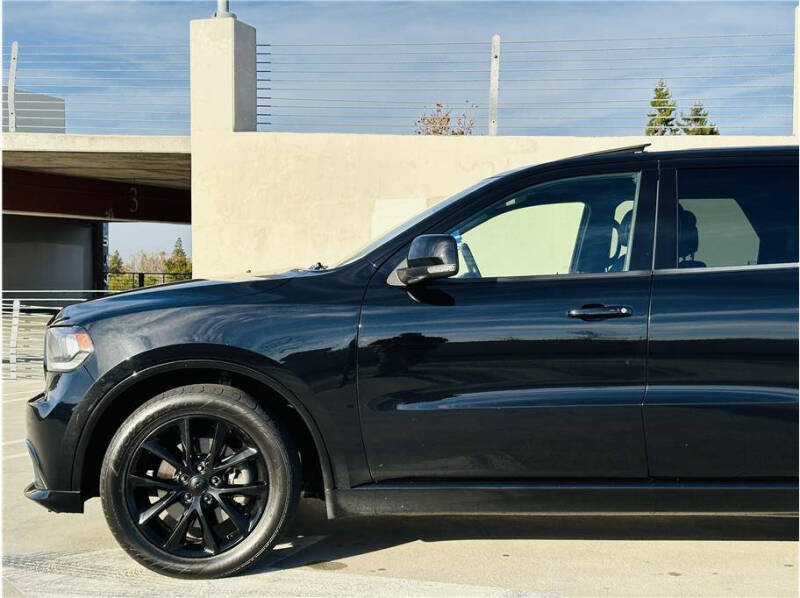 2017 Dodge Durango R/T photo 10