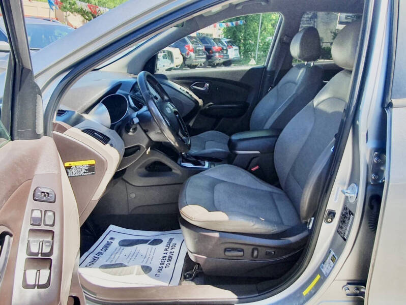 2014 Hyundai Tucson SE