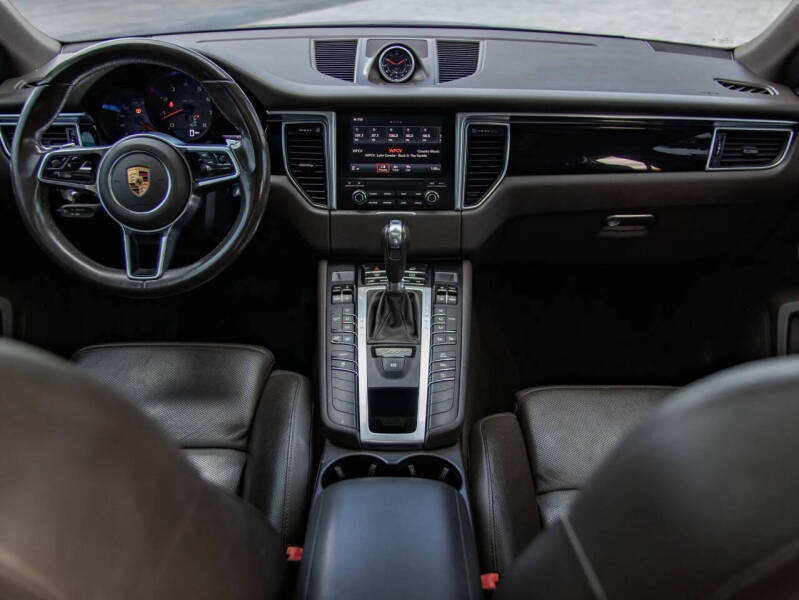 2017 Porsche Macan S