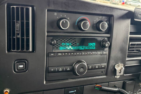 2017 Chevrolet Express 2500