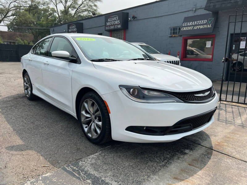 2015 Chrysler 200 for sale at Alliance Motors in Detroit MI