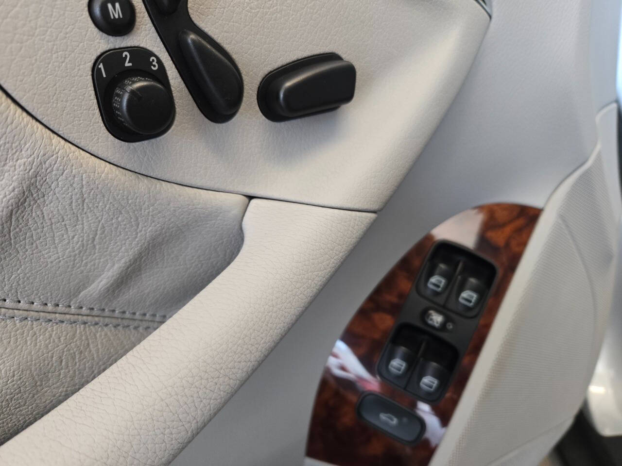 2005 Mercedes-Benz CLK 116