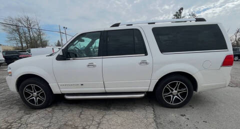 2011 Lincoln Navigator L