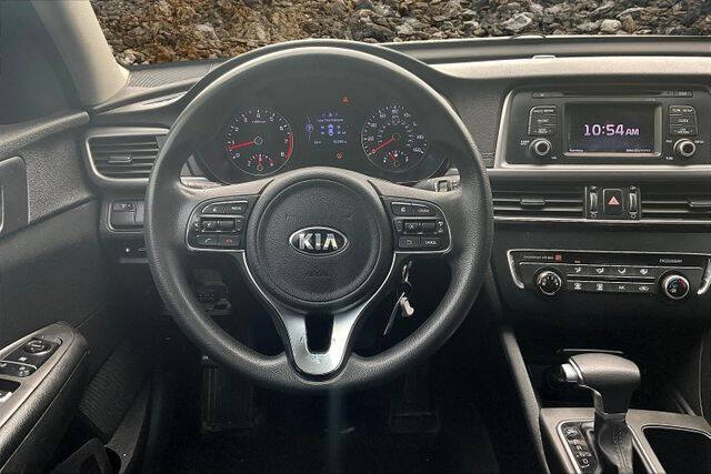 2017 Kia Optima LX