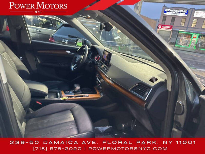 2022 Audi Q5 quattro S line Premium 45 TFSI