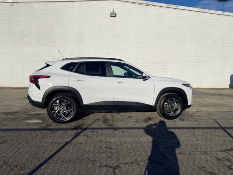 2025 Chevrolet Trax for sale at Smart Chevrolet in Madison NC