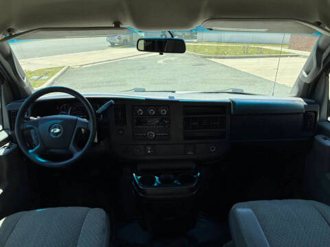 2017 Chevrolet Express 3500