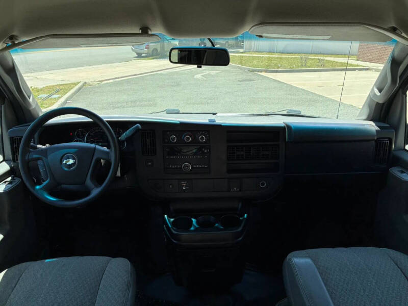 2017 Chevrolet Express 3500