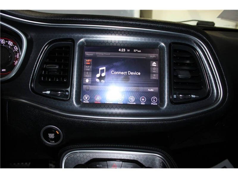 2017 Dodge Challenger