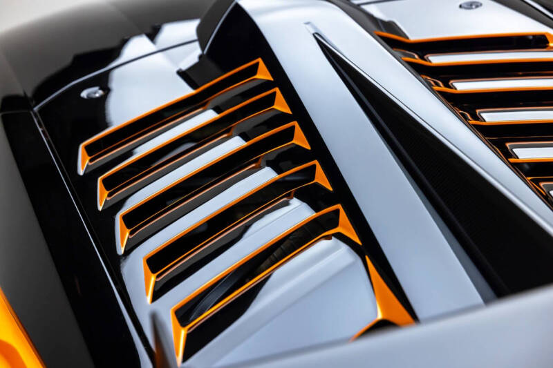 2023 Lamborghini Huracan STO