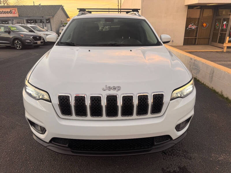 2019 Jeep Cherokee Latitude