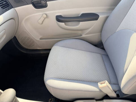 2011 Hyundai Accent GL