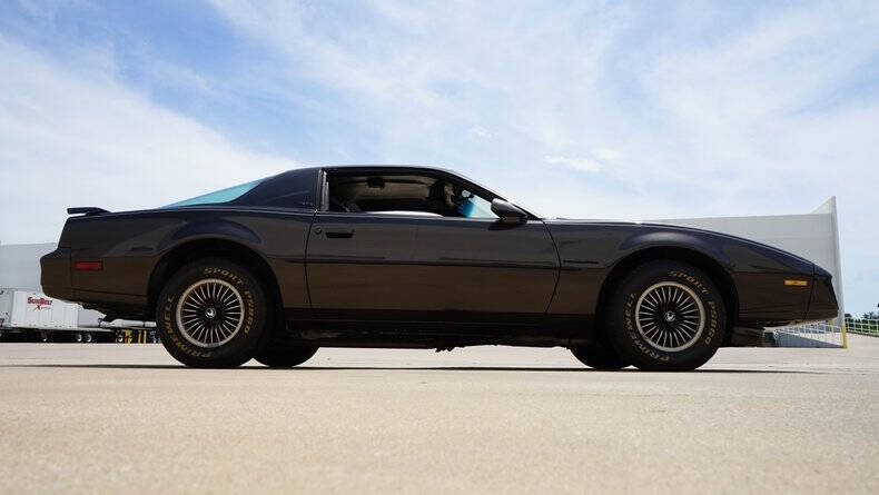 1984 Pontiac Firebird SE