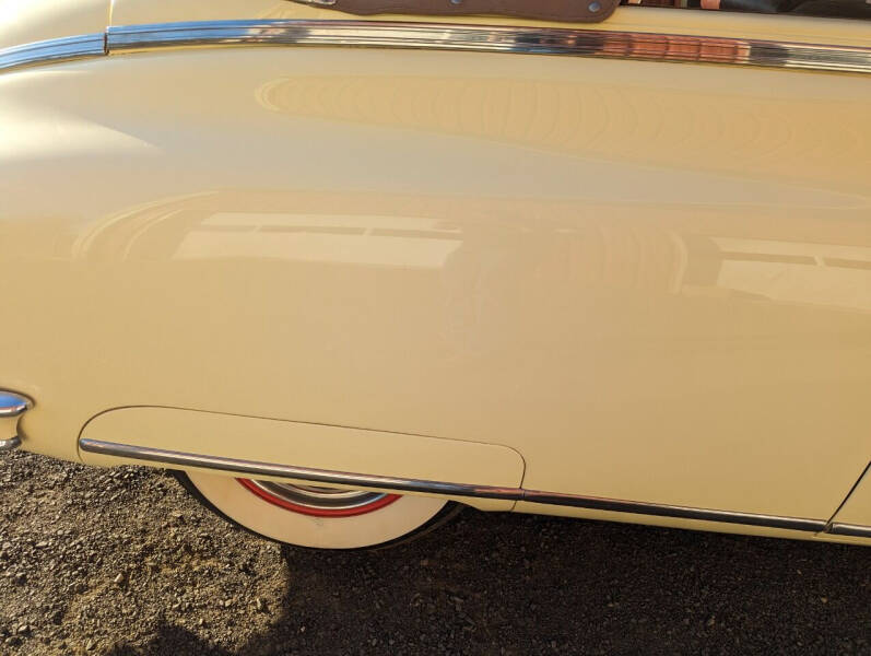 1948 Packard Super Eight Victoria