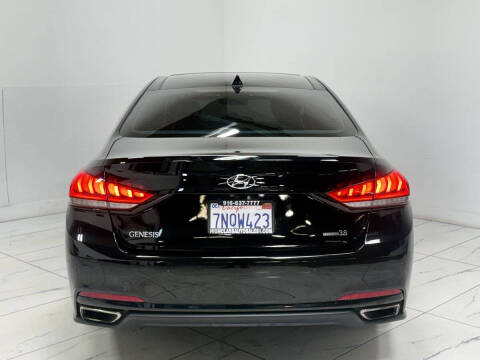 2015 Hyundai Genesis