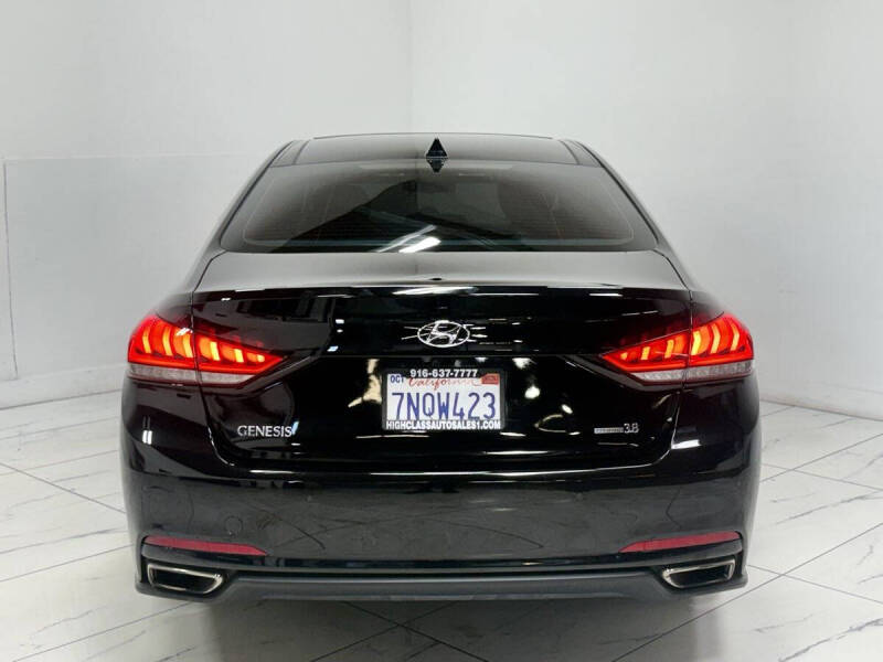 2015 Hyundai Genesis